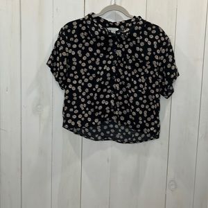 American Eagle button cropped button up shirt